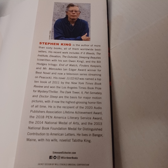 4/$80 "Billy Summers" by Stephen King - Hardcover Book - Picture 5 of 5